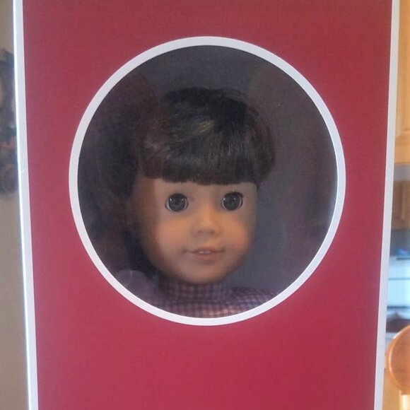 American Girl 18" Samantha 35th Special Edition Birthday Doll & Accessories NEW! - Picture 9 of 9